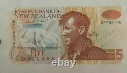 2004 New Zealand Five Dollars Note Bank Notes Signed Sir Edmund Hillary