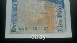 Aa31 131124 5 pound note. Unc