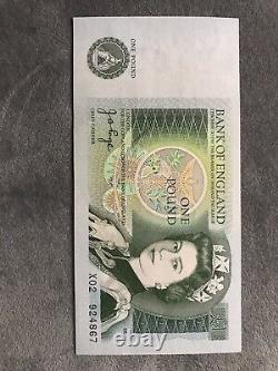EXTREMLY RARE 1 pound old english Note X2. Offers Excepted